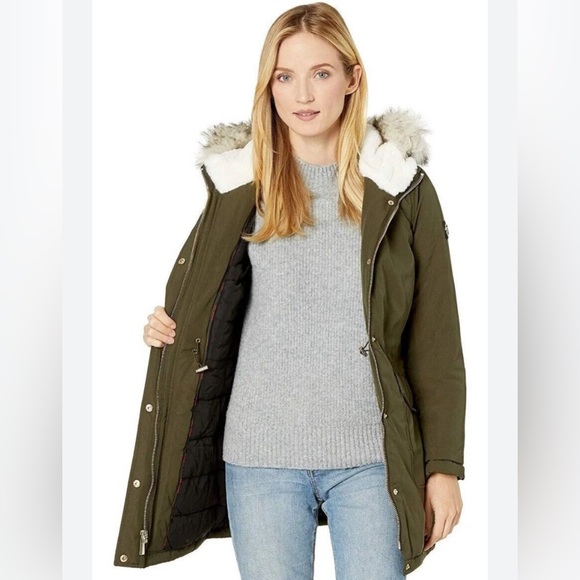 MICHAEL Michael Kors Hooded Fur Snap Front Polyfill Anorak Coat Medium Parka Med - Picture 2 of 16